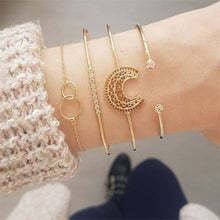 Load image into Gallery viewer, 5 Pcs/ Set Women Bracelets Set Personality Mosaic Crystal Compass Opening Arrow Knot Round Chain Exquisite Shiny Party Jewelry