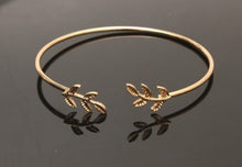 Load image into Gallery viewer, Fashion Simple Gold Silver Plated Cuff Bracelets For Women Leaves Bracelets Popular Open Bangle Bracelets T433 7g
